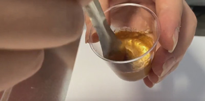 Como dispersar pigmentos perolados com mais facilidade?